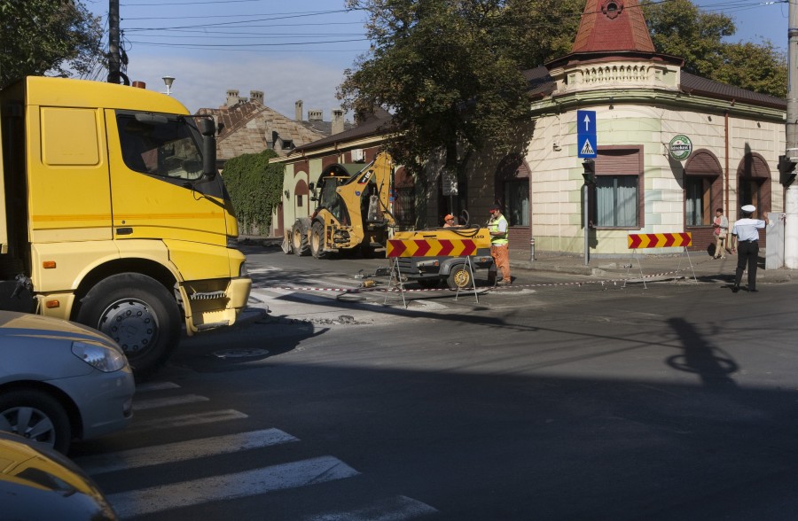 UPDATE - Recidivă pe strada Gării - Trafic închis pe neanunţate