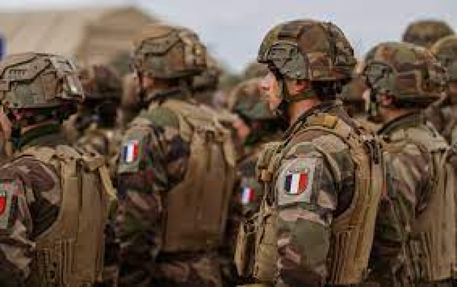 Franța nu va trimite ”trupe combatante la sol” în Ucraina