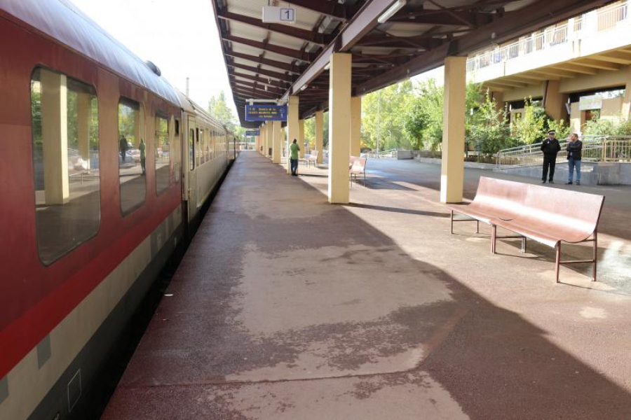 Vagon în plus la trenul Galați – Constanța