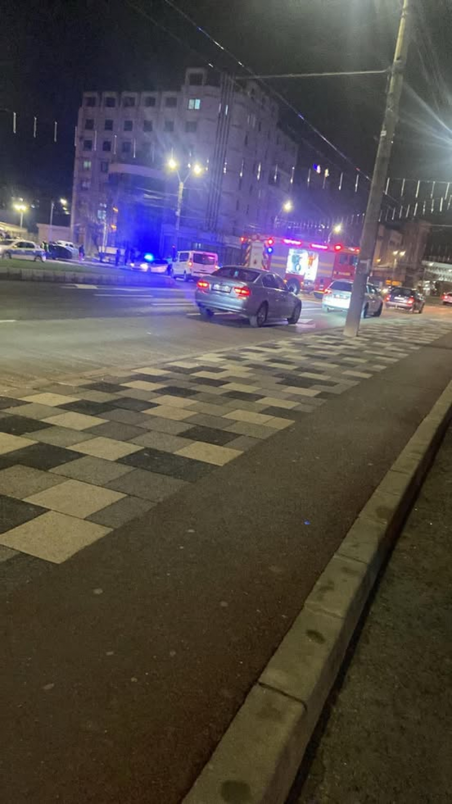 Nici când sunt goale, străzile nu sunt sigure! Accidente grave în două mari intersecții