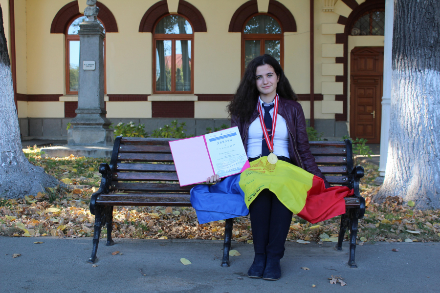 Daria Hărăbor, o elevă de aur internaţional. Medalie obţinută prin muncă şi sacrificii