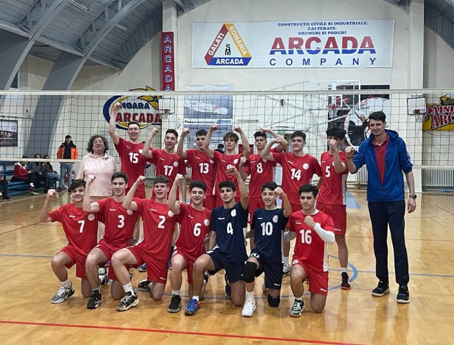 VOLEI. Juniorii gălățeni, foarte aproape de turneul final