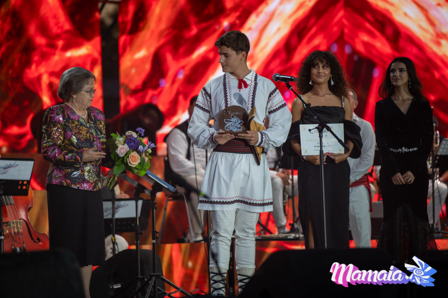 Brăileanul Cristian Ciauşu, premiat la Festivalului folcloric de la Mamaia