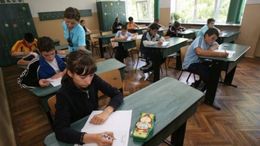 EVALUARE NAŢIONALĂ/ Marţi, proba la română şi la o limbă modernă pentru elevii din clasele a VI-a