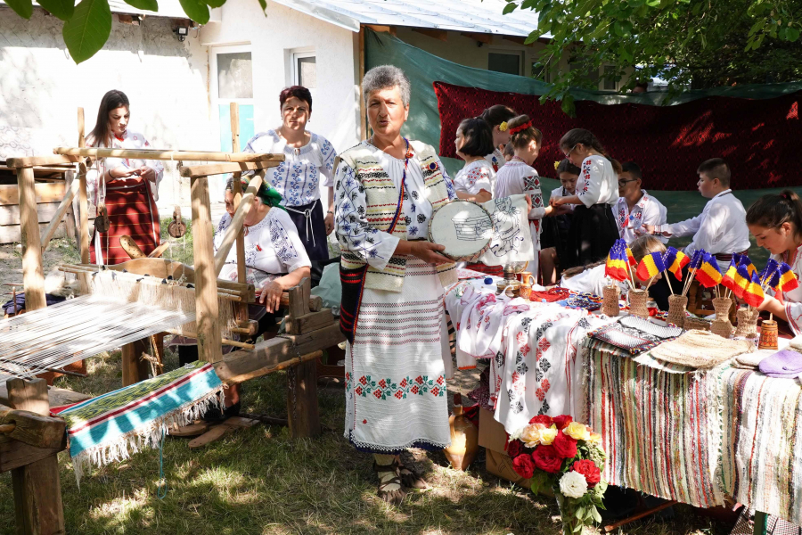 Expoziţie de vase tradiţionale