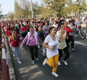1.000 de studenţi au alergat pe Faleză pentru Moldova