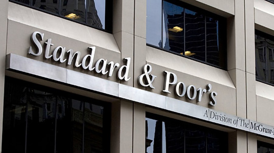 Standard and Poor's intenţionează să retragă ratingul "AAA" pentru şase ţări din zona euro