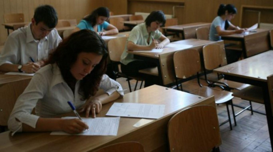 Profesorii trec prin emoţiile examenului de Definitivat