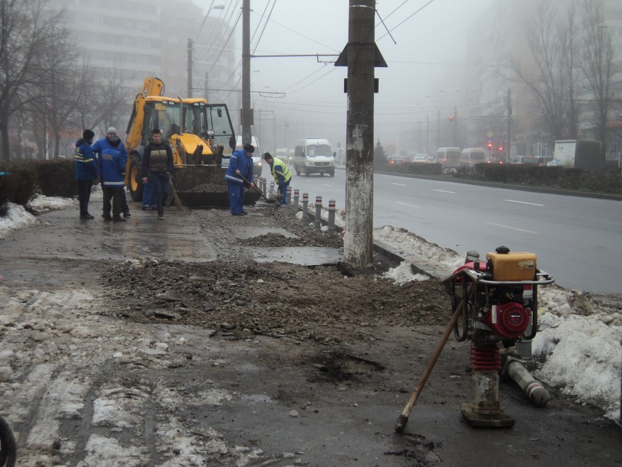 VEZI care este cauza SURPĂRII din Mazepa. ECOSAL lucrează la astuparea craterului