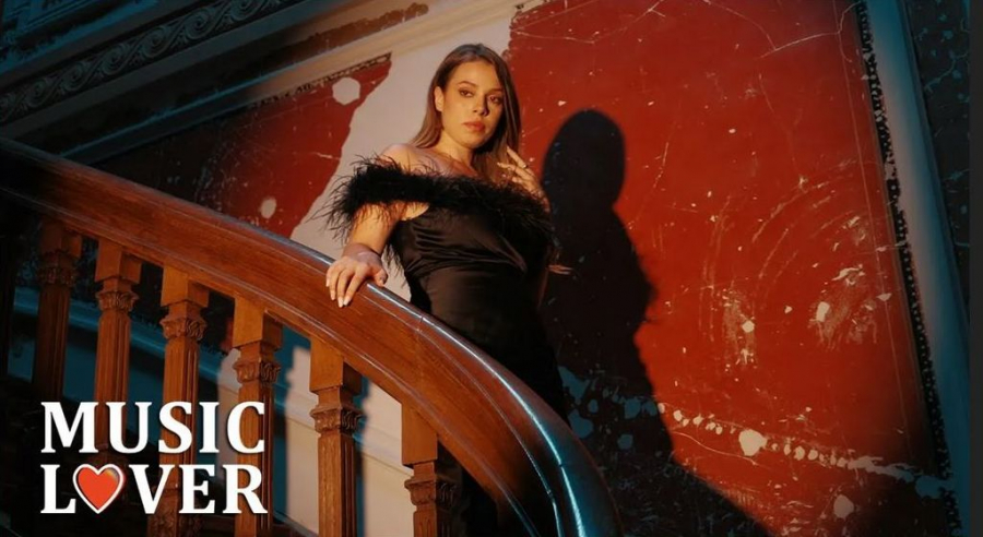 Gălăţeanca Serenada Sîrghi, piesă nouă în ritm de flamenco (VIDEO)