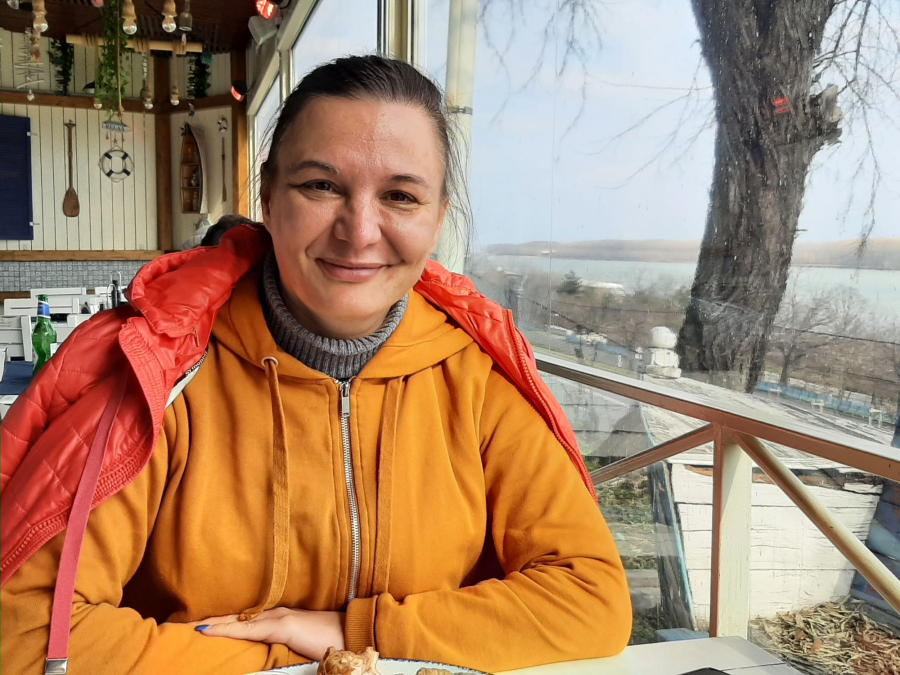 O profesoară universitară din Odesa, refugiată la Galaţi. „Putin a spus că Ucraina şi poporul ei nu există, acum asta vrea să facă!”