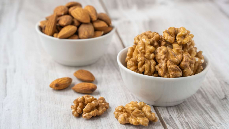 Energie naturală din alune, migdale și nuci