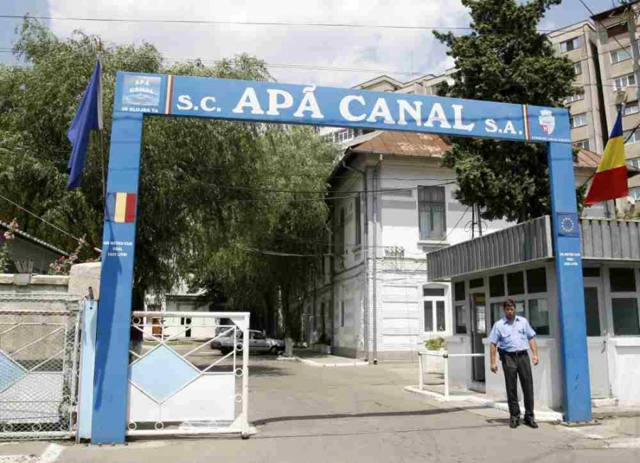 Casieriile şi birourile APĂ CANAL sunt ÎNCHISE luni. UNDE puteţi semnala problemele în alimentarea cu apă