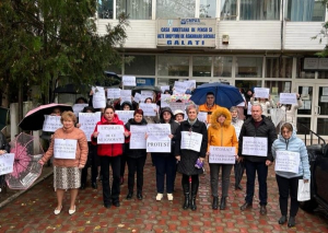 Protestele de la Casa de Pensii continuă