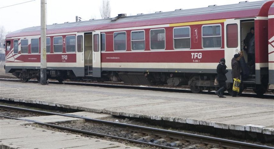 Un căruţaş a fost omorât de trenul Bârlad - Galaţi