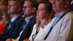 USR începe discuții cu PSD și PNL pentru susținerea Elenei Lasconi în turul doi al prezidențialelor