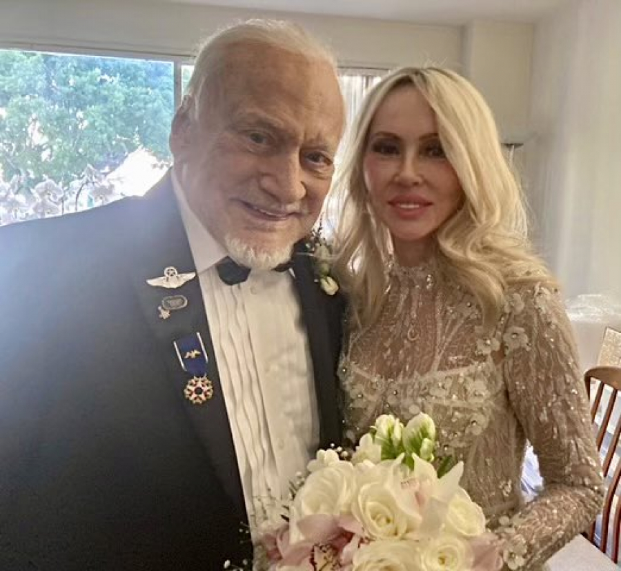 Fostul astronaut Buzz Aldrin (93 de ani) s-a căsătorit cu românca Anca Faur