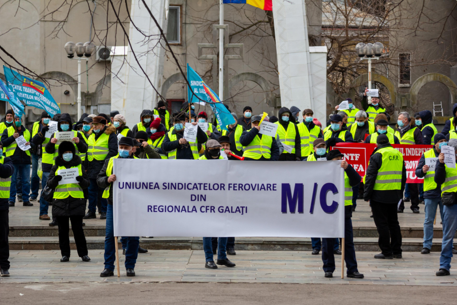 Ceferiștii, în stradă din cauza situației grave din industria feroviară