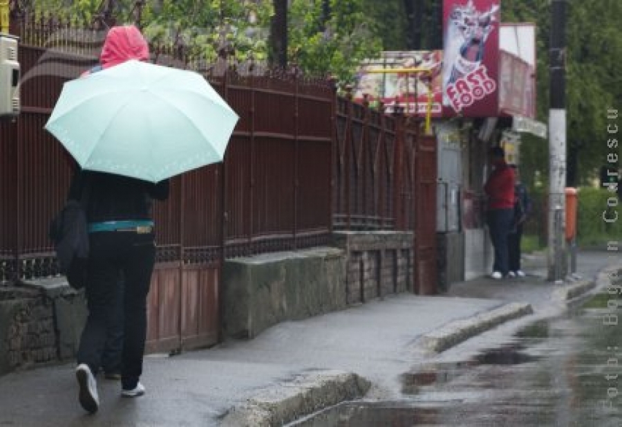 Veşti înnorate - azi plouă, mâine plouă, şi tot aşa