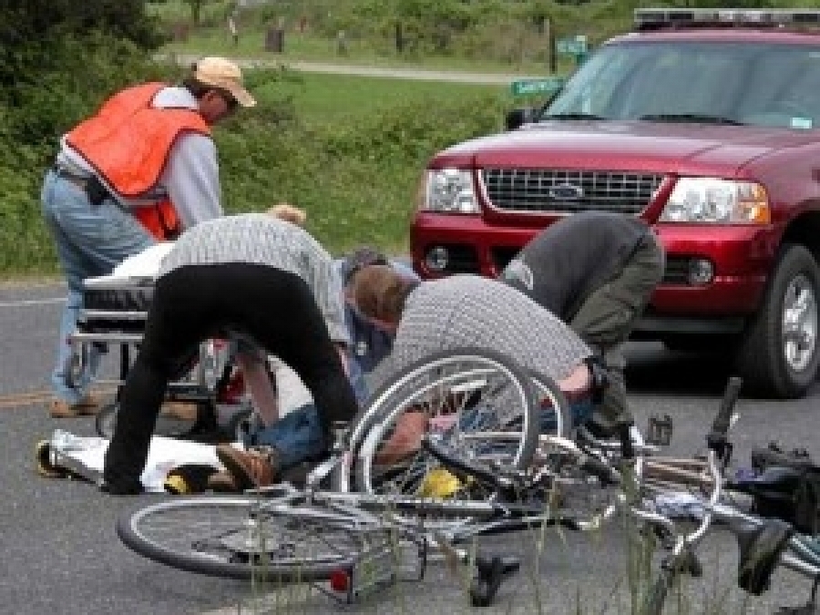 La spital, după o plimbare cu ciclomotorul