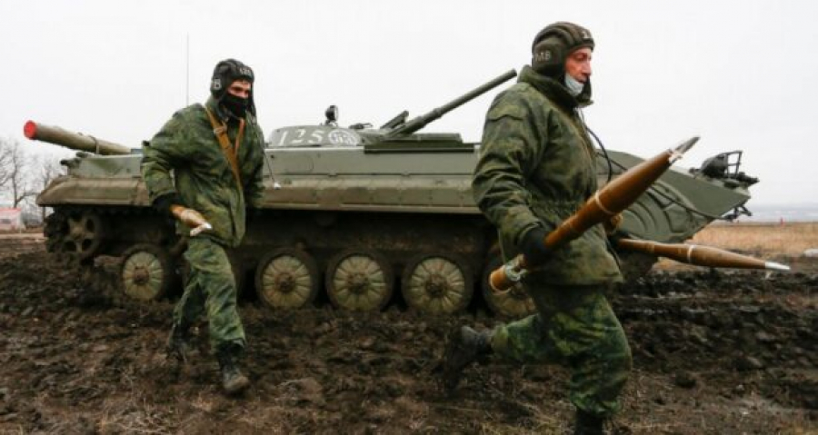 Tiruri de artilerie pe toată linia frontului din Donețk și Lugansk