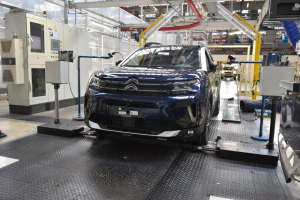 Rușii vor produce mașini Citroen la o fabrică părăsită de occidentali
