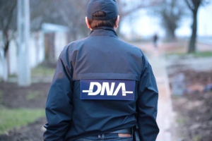 Percheziții DNA la Poliția Călărași și la Poliția Capitalei, într-un dosar privind încheierea unor contracte de achiziție