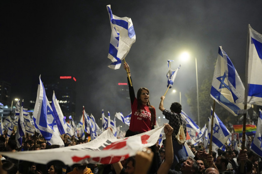 Israelul, zguduit de ample proteste la adresa premierului Netanyahu