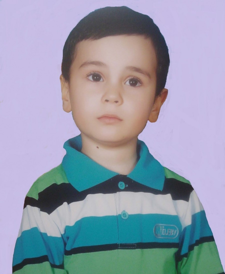 Campania "Din inimă!"/ Micul Răzvan-Christian luptă cu autismul