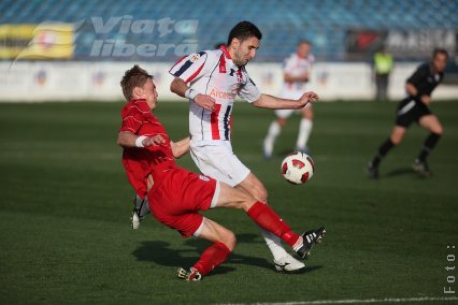 Viteza liderului a fost limitată de Victoria Brăneşti: 1-1