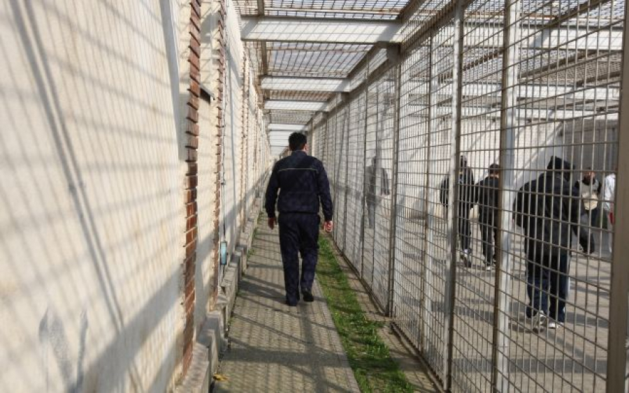 Scandal în Penitenciarul Galaţi. Mai mulţi deţinuţi s-au luat la bătaie