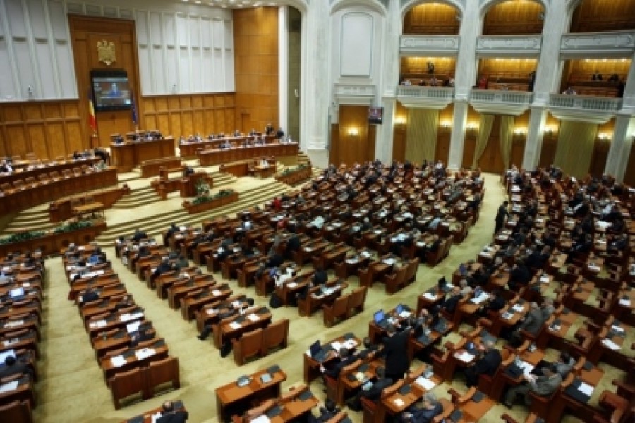 Formula noului Guvern, trimisă în Parlament pe 4 martie