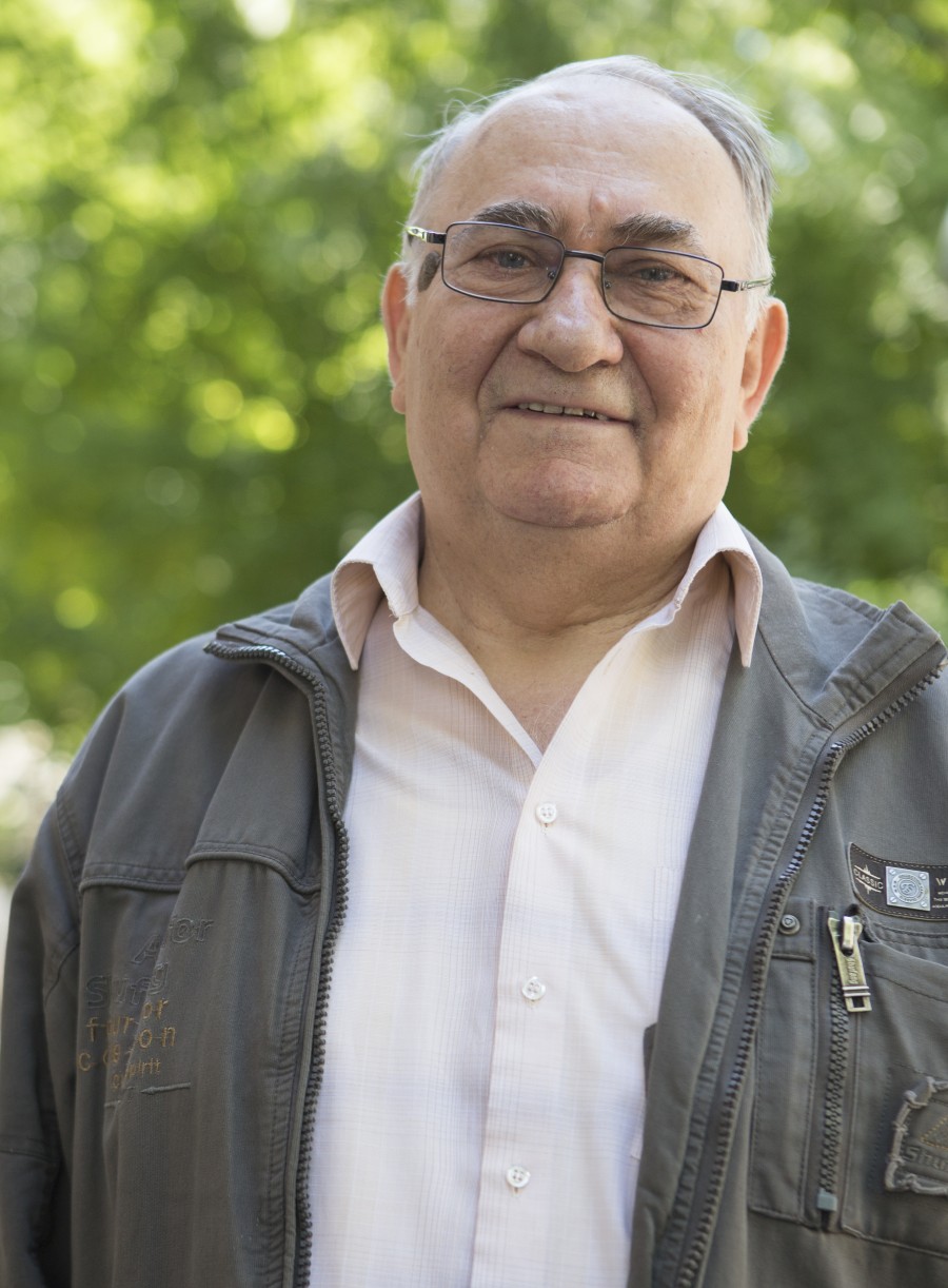 Profesorul Constantin Ursu - 47 de ani de excelenţă în matematică