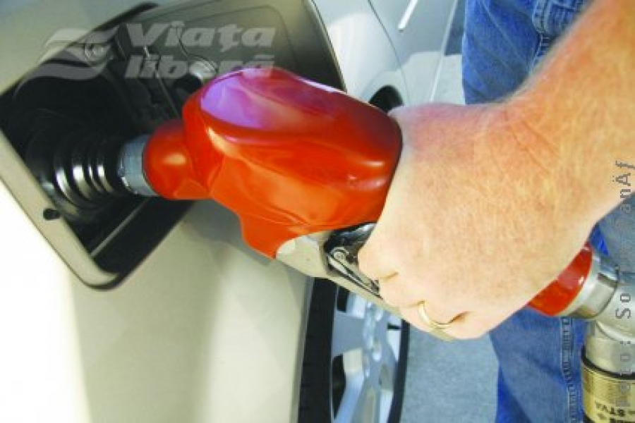 Litrul de benzină – mai mic decât litrul… obişnuit?