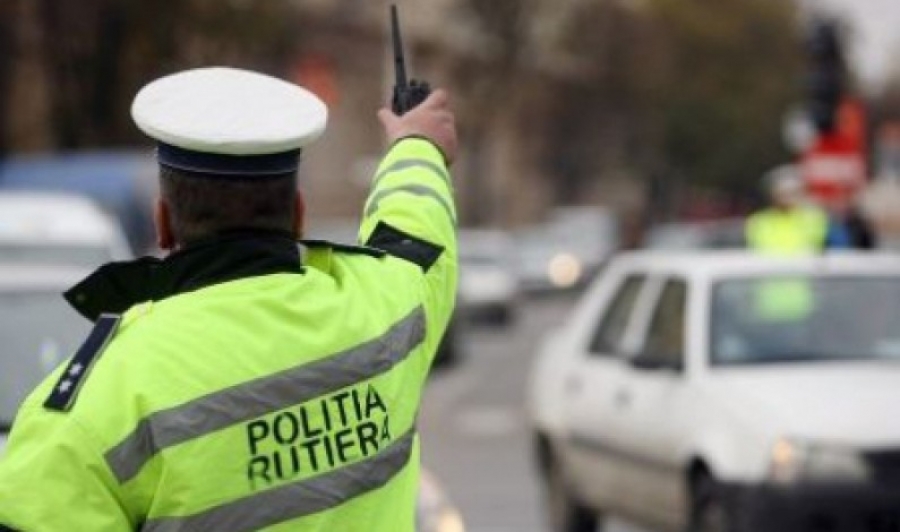 Noi RESTRICŢII DE TRAFIC pe strada Traian/ Iată până când NU SE VA PUTEA CIRCULA