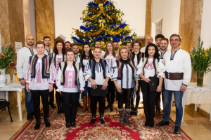 În imagine, artiştii Teatrului „Leonard”, la „Viaţa liberă”