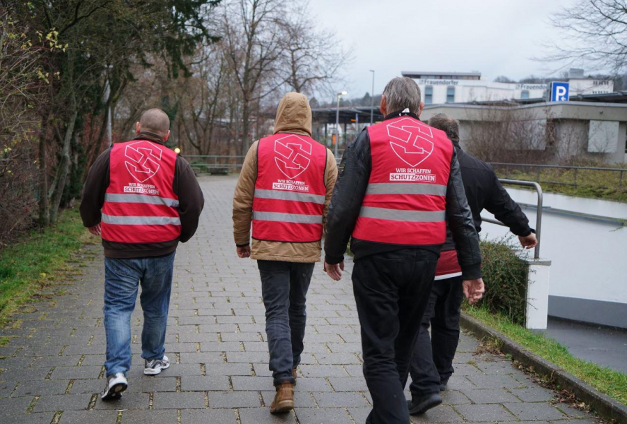 Extrema-dreaptă germană, mobilizare împotriva migranţilor