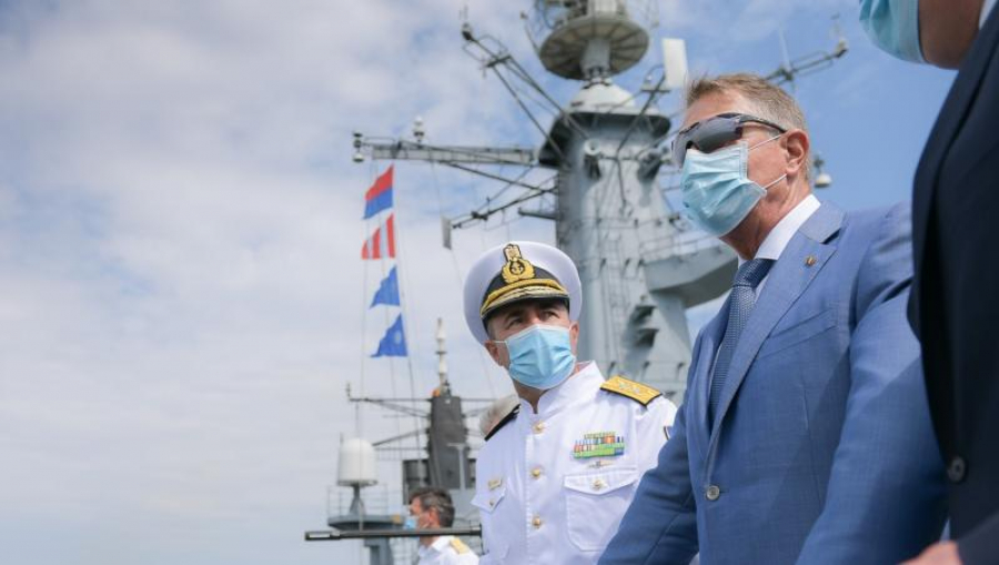 Klaus Iohannis va participa la Ziua Marinei