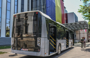 Pentru a călători cu un aşa autobuz, gălăţenii vor mai plăti dobânda şi ratele unui nou credit