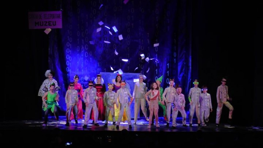 PERFORMANŢĂ la Festivalul Sanremo Junior/ Grupul Voces din Galaţi a câştigat „Delfinul de Argint”