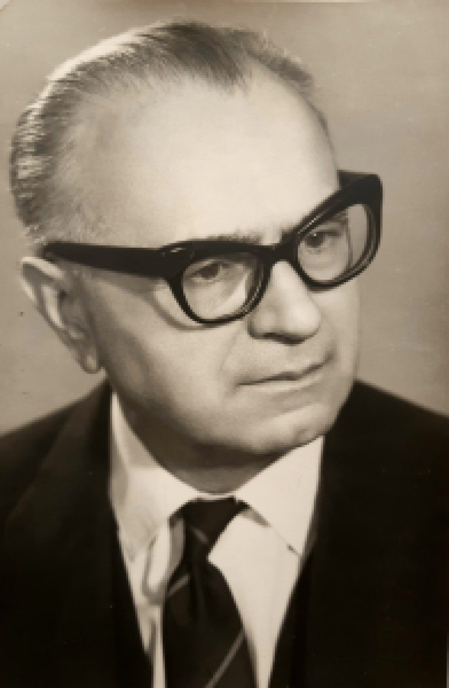 Cariere. Andrei Oțetea, personalitate remarcabilă a istoriografiei