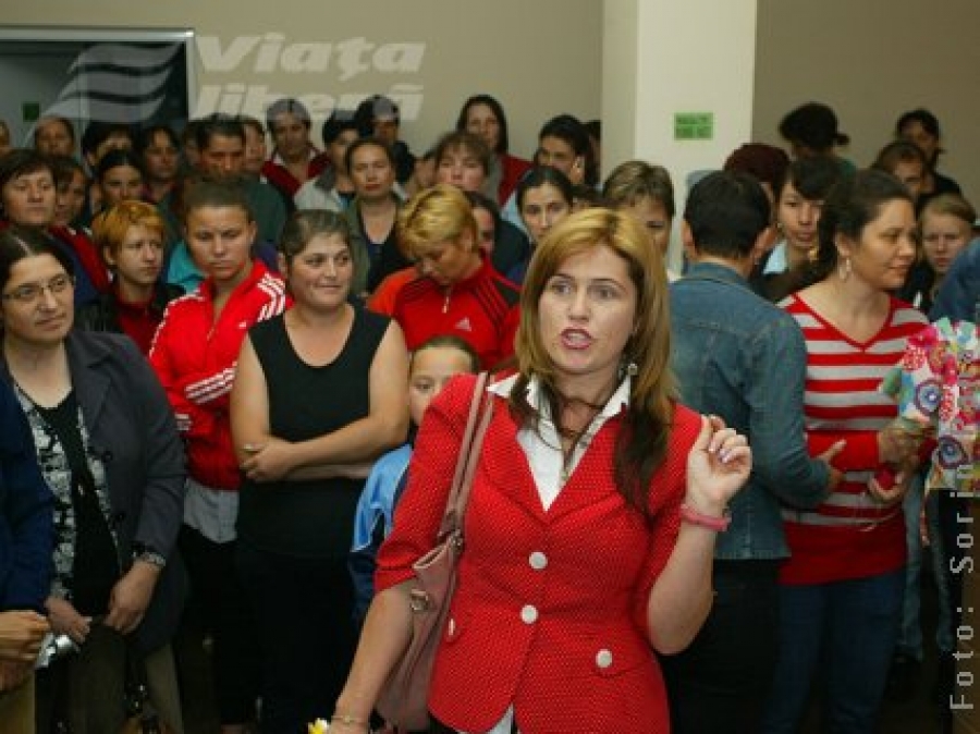 „Undă verde” după proteste de stradă