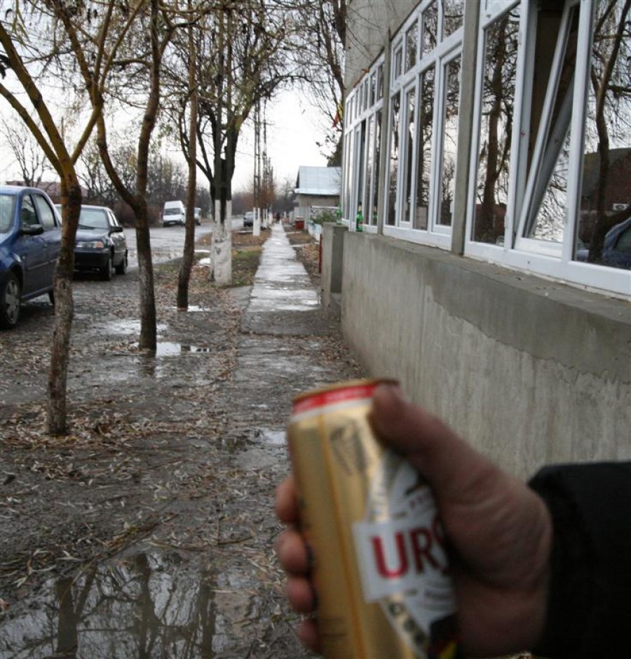 De alegeri, cu "votul" la berărie, la Vasile Alecsandri