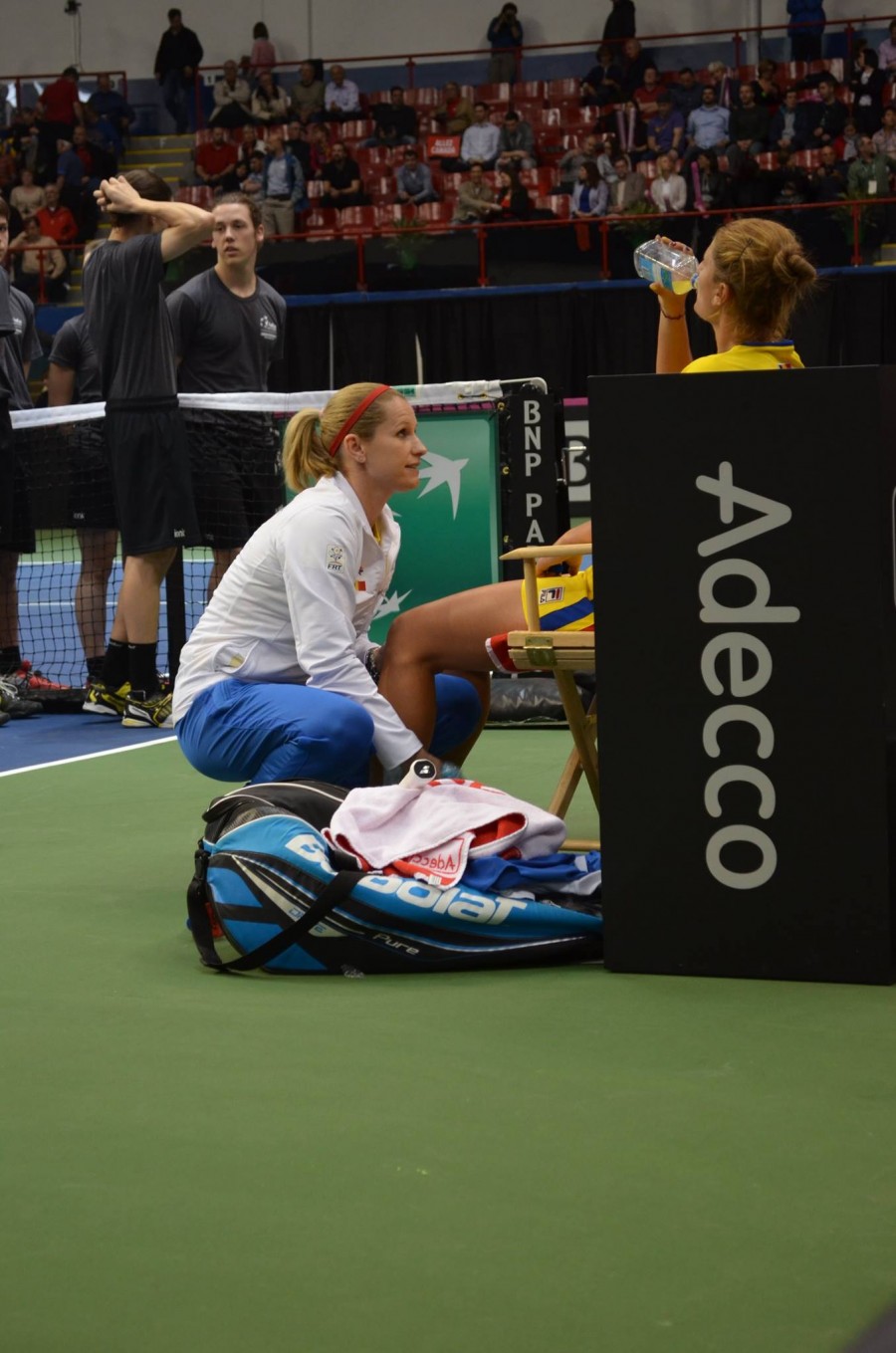 UPDATE / PIERDERE GREA pentru ECHIPA României de FED CUP: Begu s-a ACCIDENTAT și a cedat primul meci