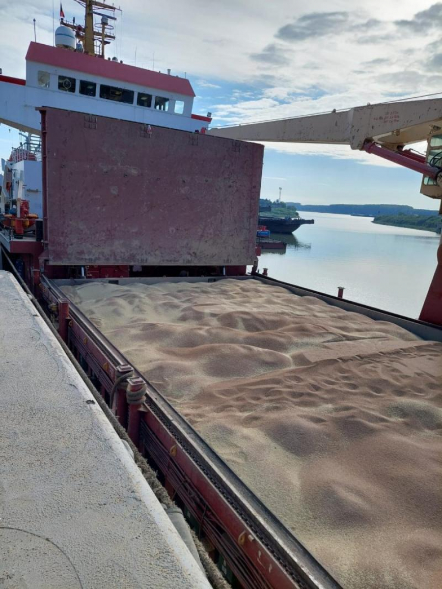 Prima navă cu cereale ucrainene pleacă, marți, din Port Docuri