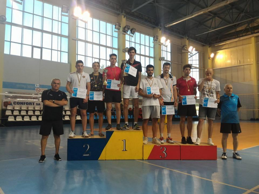 Badminton. Seniorii gălăţeni au dominat "Trofeul Danubius"