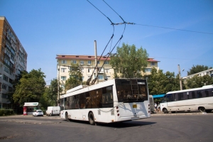 Reţeaua electrică de transport cu TROLEIBUZUL trebuie reabilitată. INVESTIȚIE de peste 21,2 milioane de lei