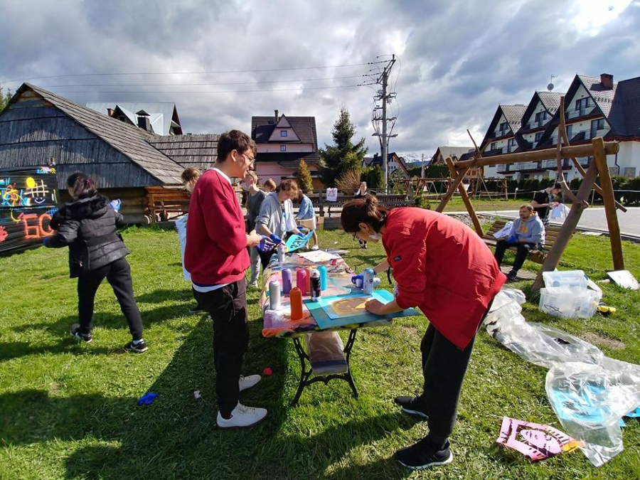 Elevii de la Arte vor realiza o pictură murală în oraş