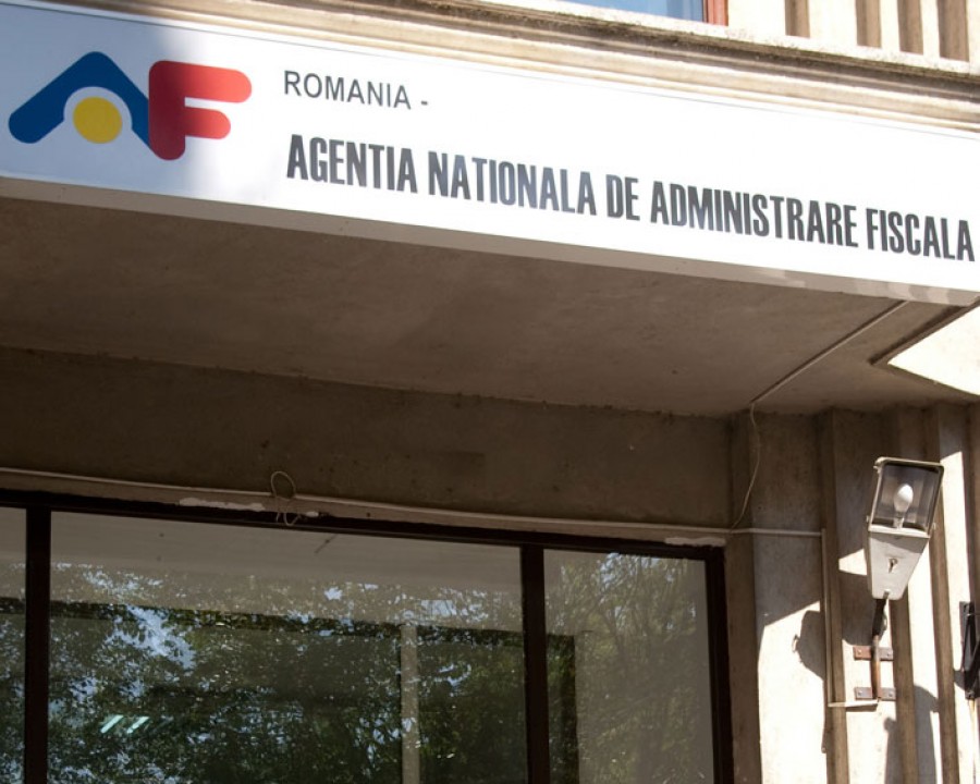 ANAF: Unii funcţionari publici vor primi preavize, dar se pot înscrie pentru posturile vacante