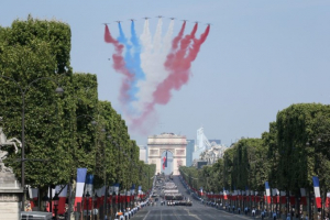 Ziua Franței. Paradă spectaculoasă la Paris, recepţie la Bucureşti